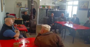 Bilecik’in Pazaryeri Kaymakamı Muhammet Mustafa Kara, ilçeye bağlı Gümüşdere Köyü’nü