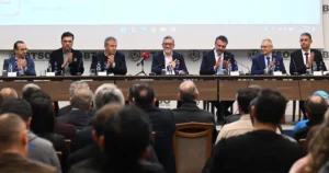 Bursa'da BTSO ev sahipliğinde makine sektörü temsilcileri bir araya geldi.