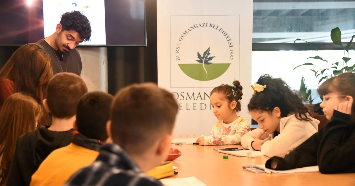 Bursa’da çocuklar Osmangazi’de sanat dolu günler yaşıyor