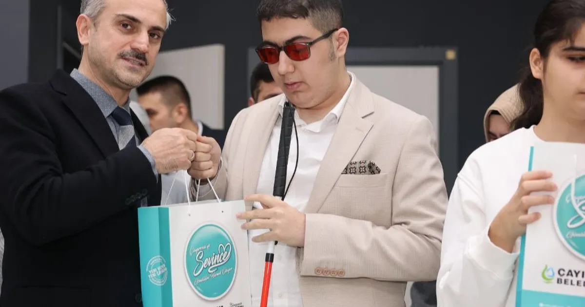 Çayırova’da özel bireylerin azmi umut ve ilham verdi