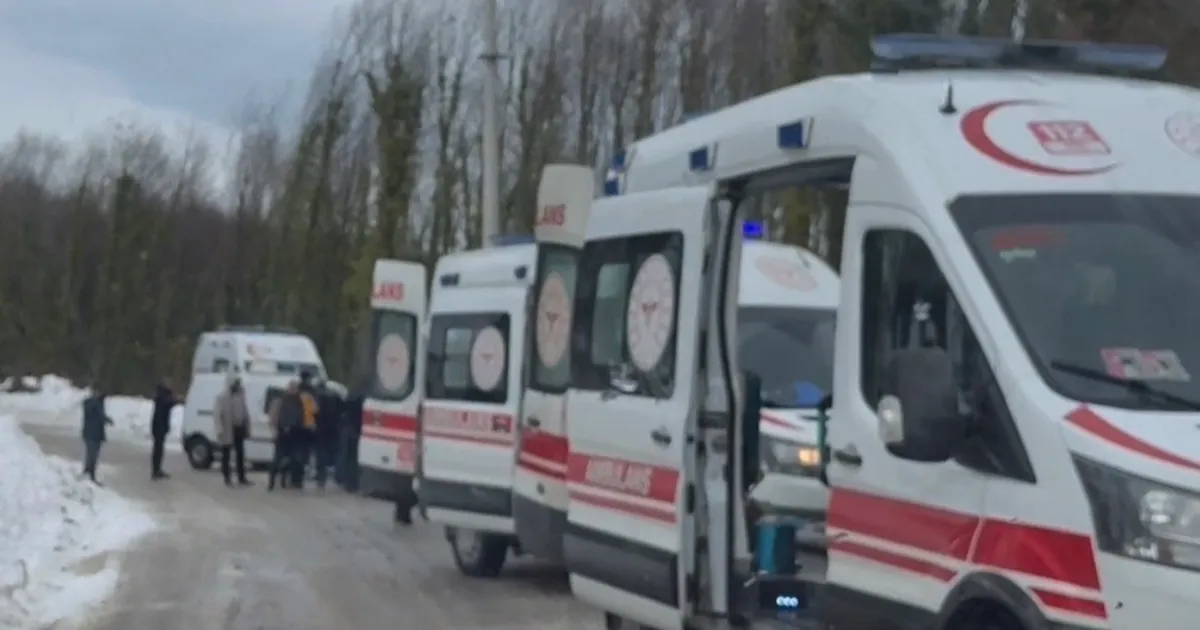 Düzce’de buzlanma kazaya neden oldu: 7 yaralı
