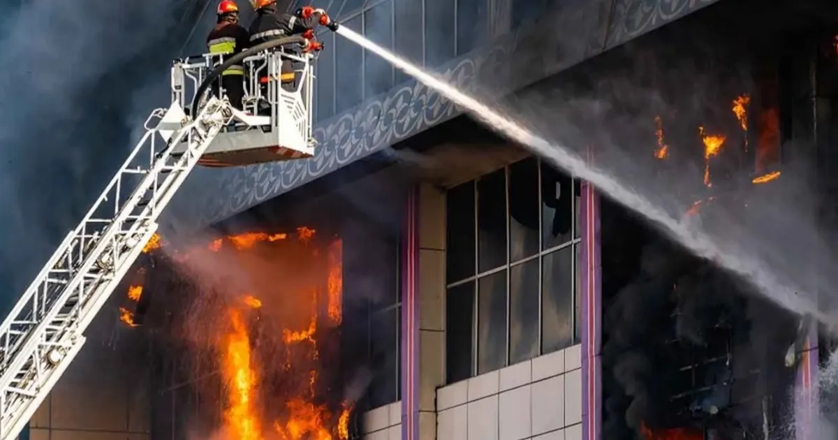 Elektrik yangınları önceden uyarı verir