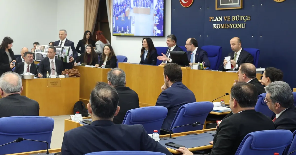 En düşük emekli maaşı 20 bin TL’ye yükseliyor… Teklif komisyonda görüşülüyor