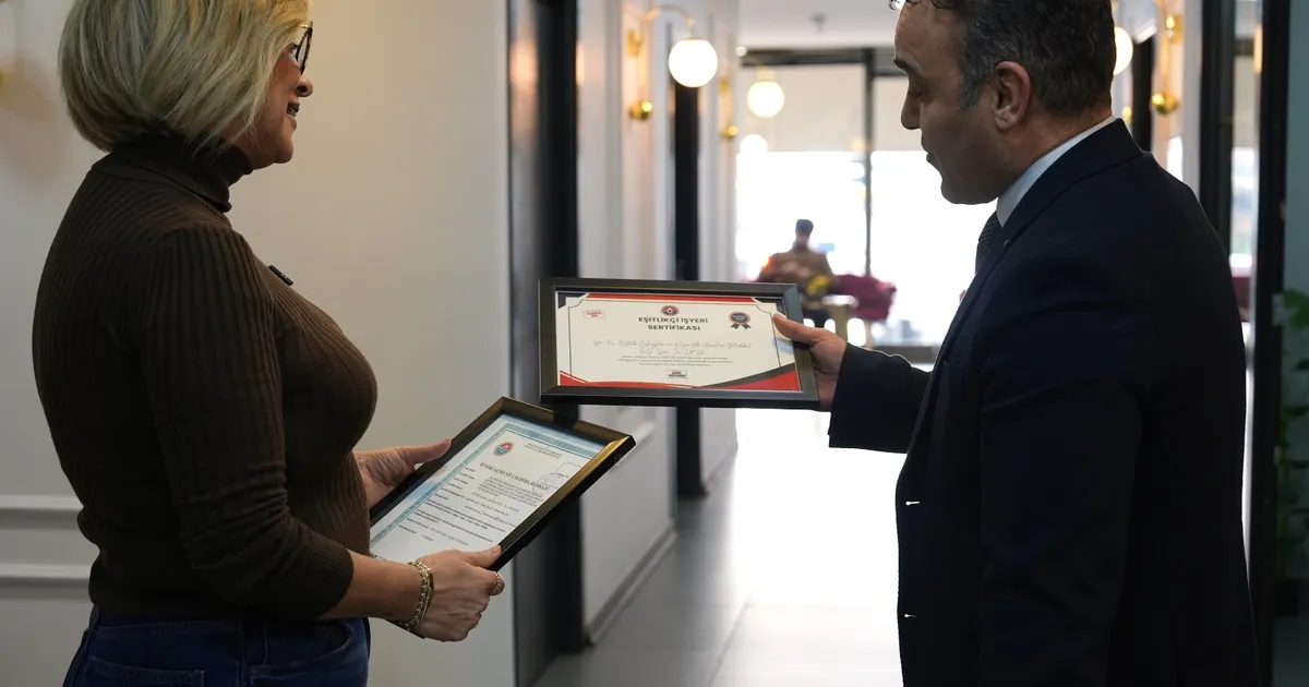 İstanbul Maltepe’de kadınlara destek