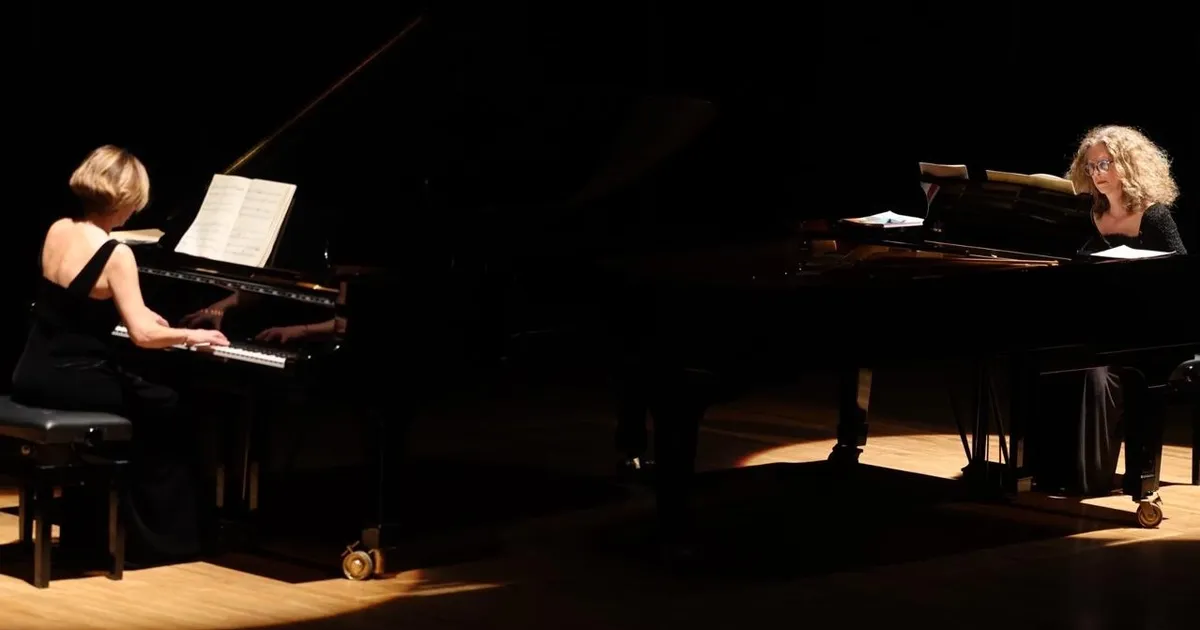 İzmir’de iki piyano, iki kültür