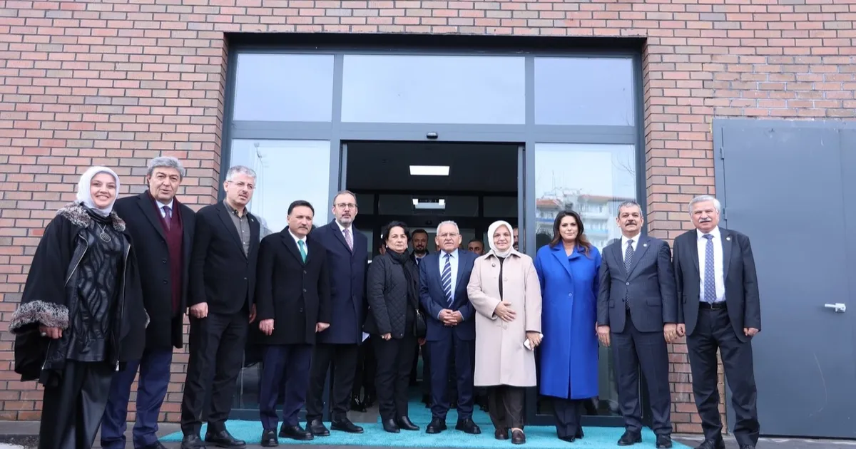 Kayseri Büyükşehir Belediye Başkanı Dr. Memduh Büyükkılıç, TBMM Engelli Bireylerin