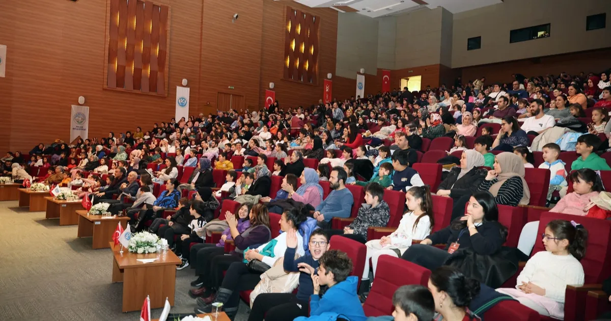 Kayseri Talas’ta Başkan Amca’nın sürprizleri sürüyor