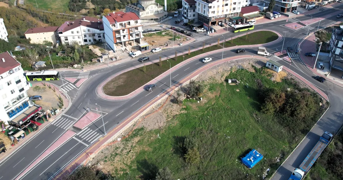 Kocaeli Gebze’de trafik dönel kavşaklarla rahatlıyor