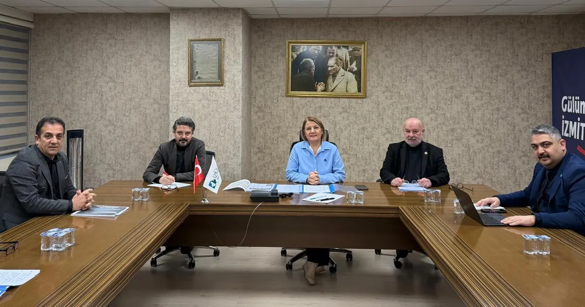 Kocaeli İzmit’te gençlik ve spor çalışmaları masaya yatırıldı