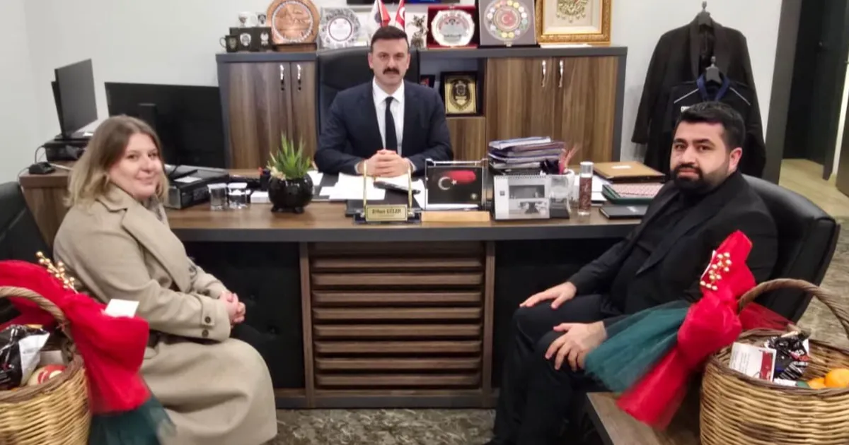 Kocaeli İzmit’te sağlıkçılar ve kolluk kuvvetleri unutulmadı