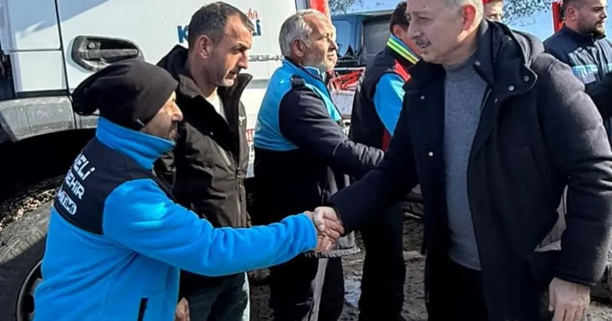 Kocaeli Büyükşehir Belediye Başkanı Tahir Büyükakın, yeni yıla da sahada