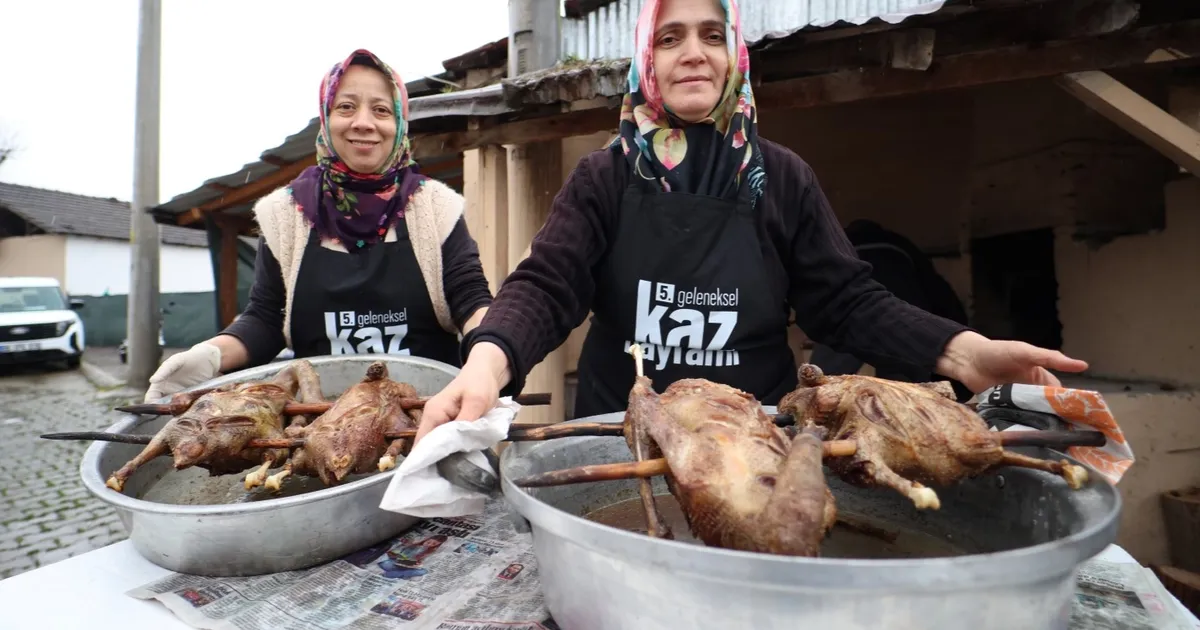 Kocaeli’de 200 yıllık gelenek Kaz Bayramı öncesi imece bereketi
