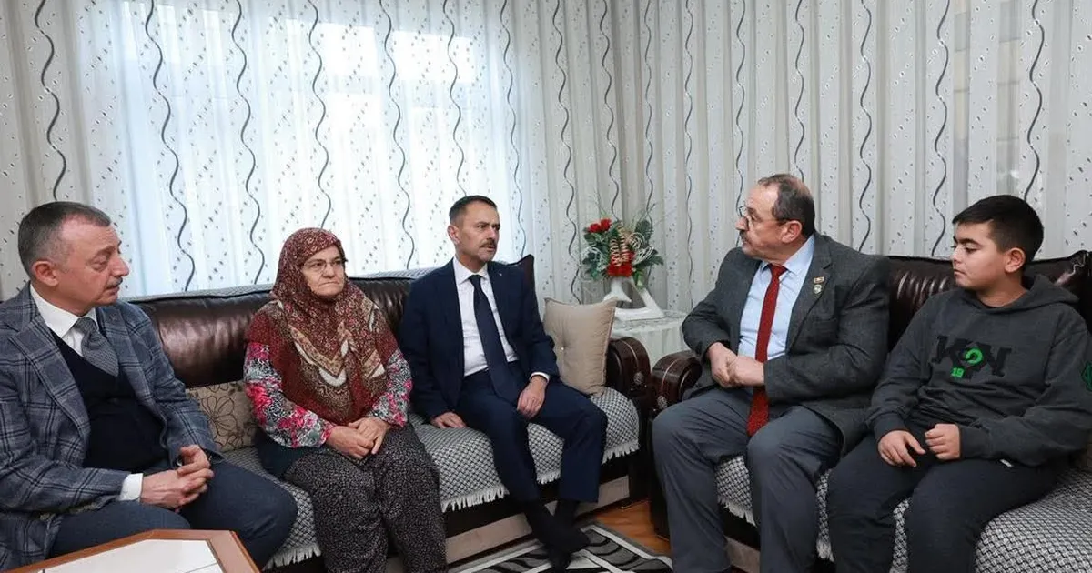 Kocaeli'de Başkan Büyükakın, bu yıl da geleneği bozmadı, yeni yıl