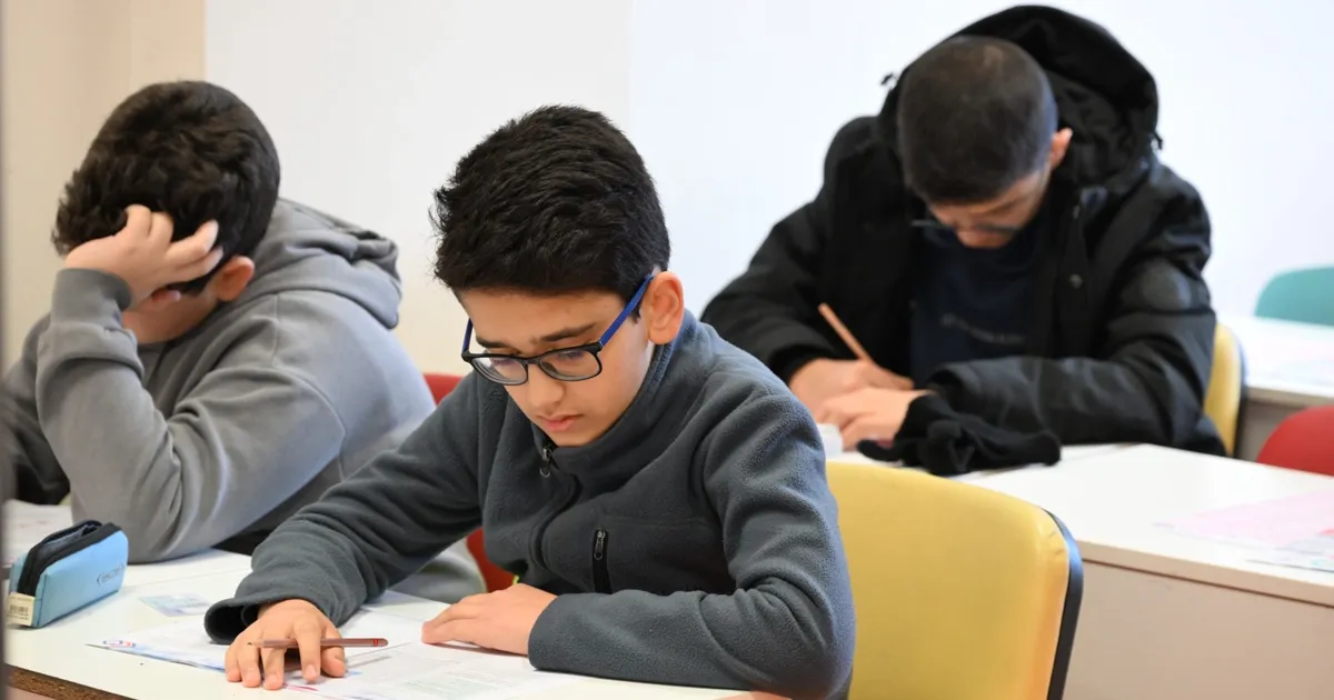 Manisa’da öğrenciler MABEM’in ödüllü sınavında ter döktü