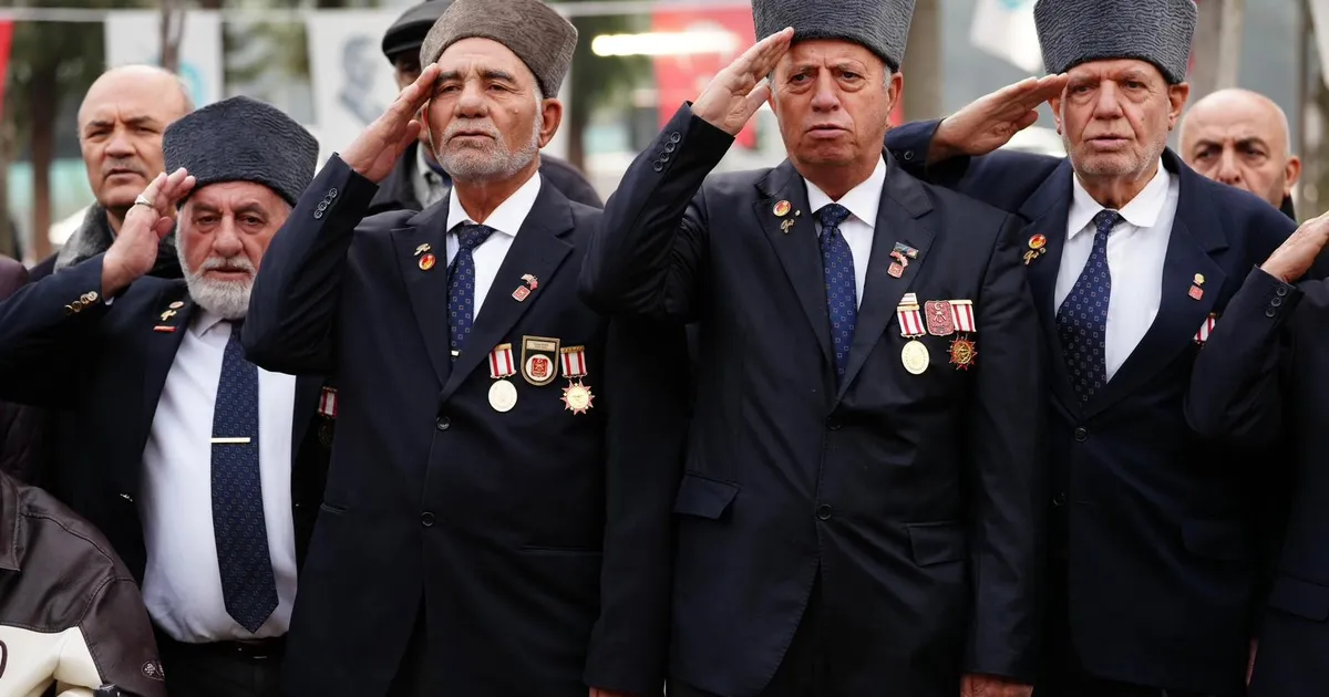 Sarıkamış Harekâtı’nda hayatını kaybeden kahraman Mehmetçikler, Manisa’da düzenlenen törenle anıldı.
