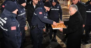 Kayseri Büyükşehir Belediye Başkanı Dr. Memduh Büyükkılıç, yeni yıla girerken
