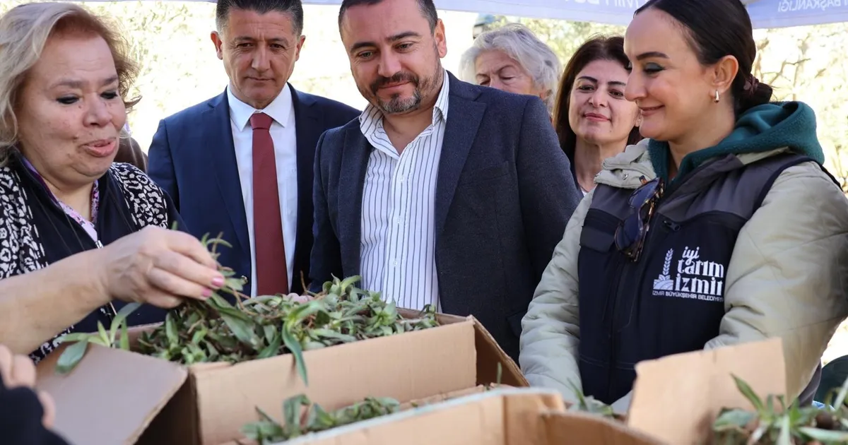 Menderesli kadınlara salep desteği