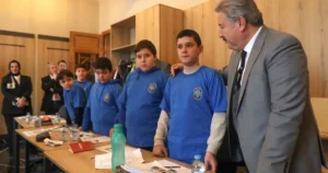 Eğitime ve gençlere büyük önem veren Kayseri Melikgazi Belediye Başkanı