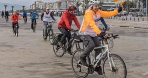 İzmir Büyükşehir Belediyesi ile Türkiye Görme Özürlüler Kitaplığı (TÜRGÖK) iş