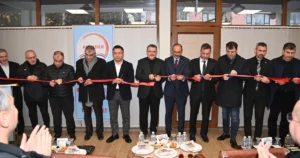 Trabzon Büyükşehir Belediye Başkanı Ahmet Metin Genç, Akçaabat İmam Hatip
