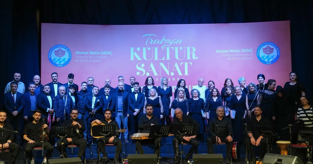 Trabzon Büyükşehir Belediyesi tarafından kültür ve sanat faaliyetleri kapsamında düzenlenen