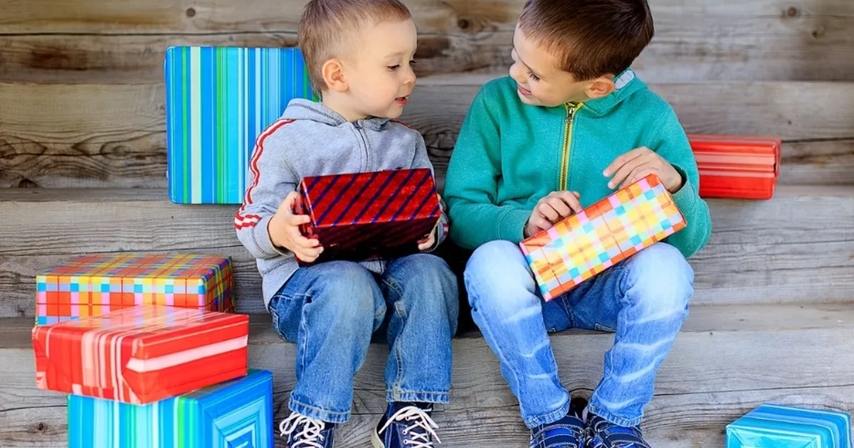 Uzmanlardan karne stresine ilişkin uyarılar… Pahalı karne hediyelerinden kaçının
