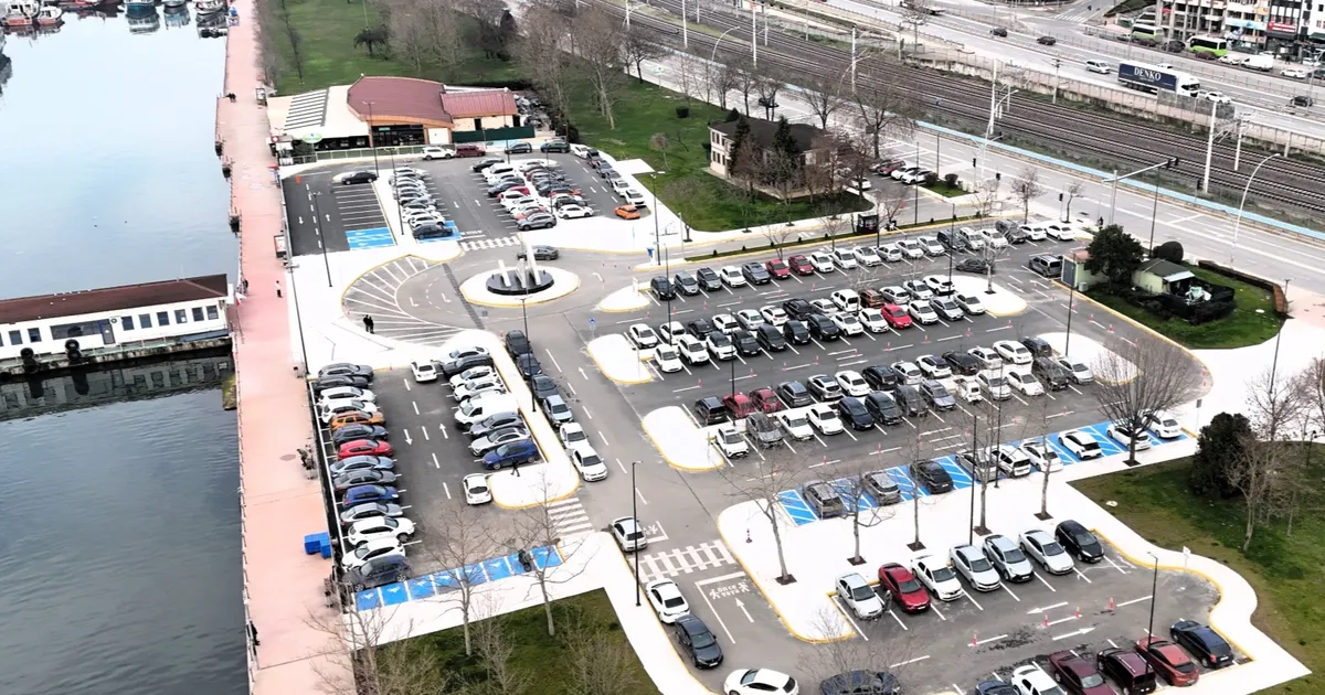 1 Mart Vapur İskelesi Otoparkı’na tam not