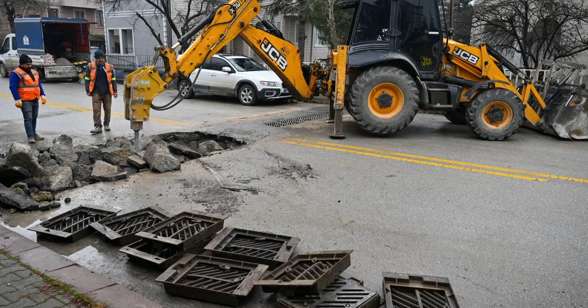 Ankara’da yol seviyesi düzenlemesi! 50 bin noktada müdahale