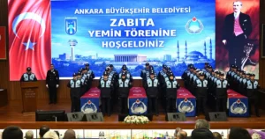 Ankara Büyükşehir Belediyesi’nde aday memurluk süreçleri tamamlanan personeller yemin töreni
