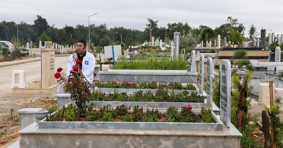 Antalya Büyükşehir 6 Şubat’ta hayatını kaybedenleri andı