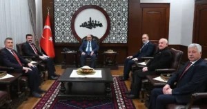 Balıkesir Valisi İsmail Ustaoğlu, Emekli Özel Harekât Derneği Balıkesir Başkanı