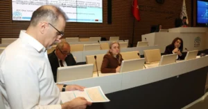Bursa'da Nilüfer Belediyesi, “Neden Güvenli Yönetmeliyiz?” başlıklı eğitim programıyla üst