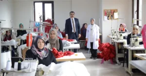 Bursa Yıldırım Belediyesi, kurduğu kadın kooperatifleri, eğitim ve girişimcilik merkezleri