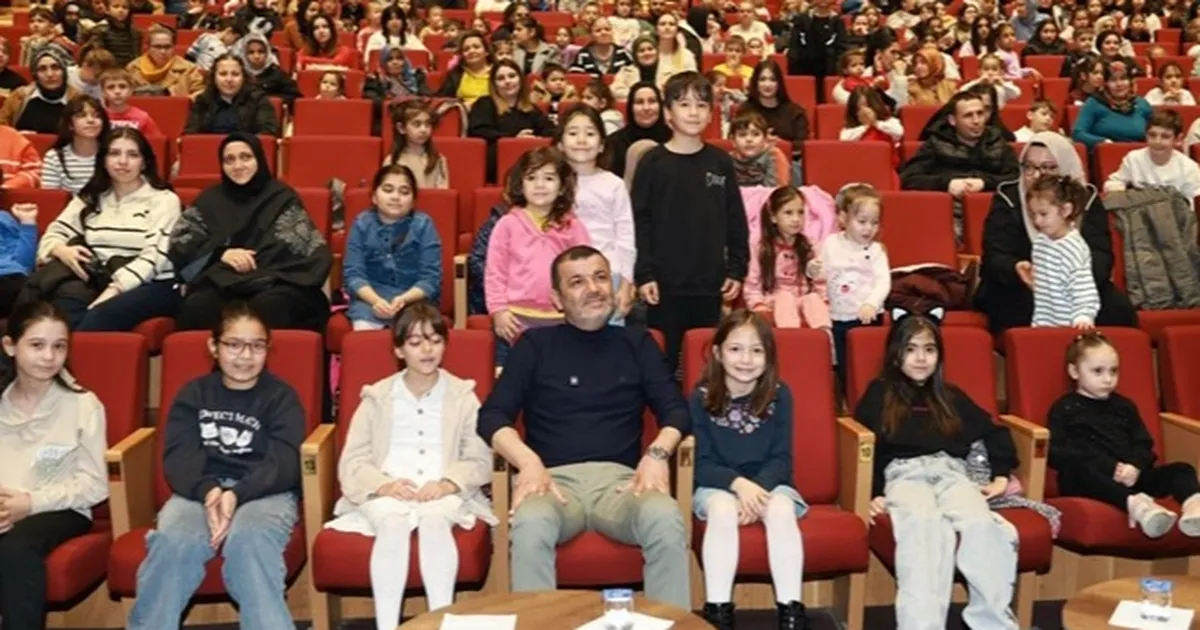 Denizli’de miniklere “Cesur İtfaiyeci” keyfi