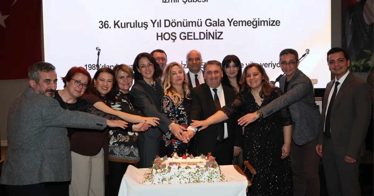 Ekonomi Muhabirleri Derneği İzmir Şubesi 36. yaşını Foça’da kutladı