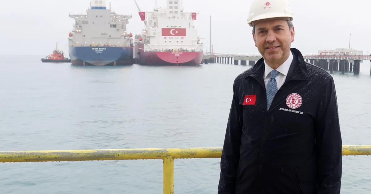 Ertuğrul Gazi FSRU’da kritik transfer… Türkiye’nin gazlaştırma kapasitesi 200 milyon metreküpe çıkıyor