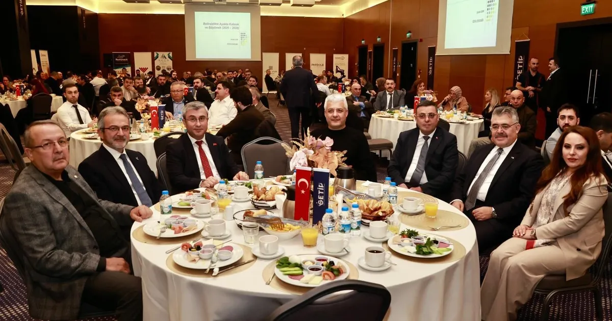 GETİP’in düzenlediği “İş Dünyası Kahvaltı Buluşmaları”nda, platformun yeni dönemde ortak