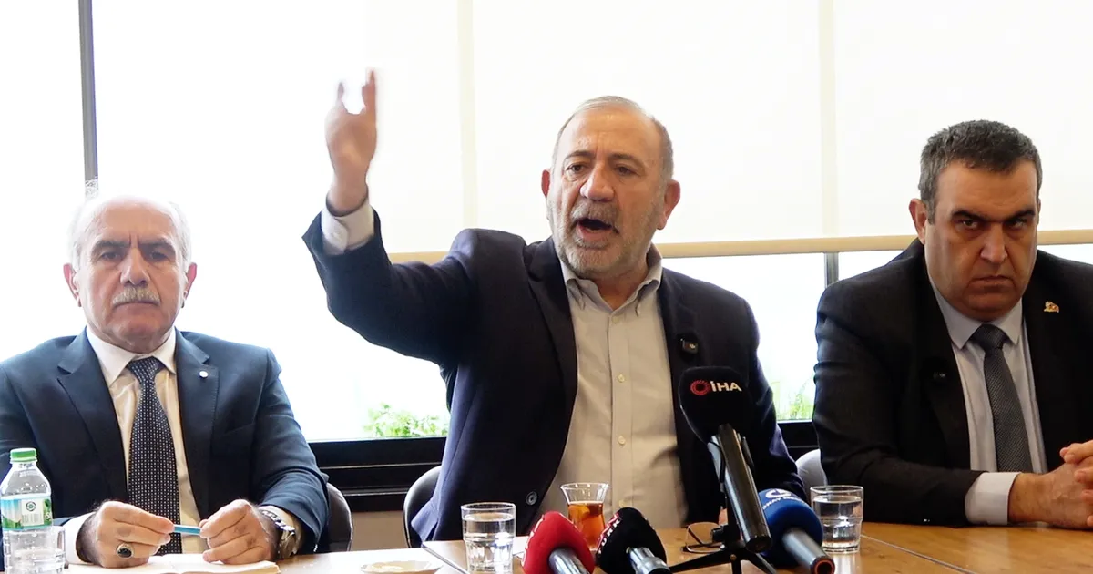 Çağrı heyeti ve mahkeme kararıyla CHP İstanbul İl Başkanlığı görevine