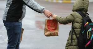 İstanbul Büyükşehir Belediyesi (İBB), kentin kaynaklarını gençlerin geleceğine yatırım olarak