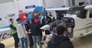İzmir Büyükşehir Belediyesi İtfaiye Dairesi Başkanlığı, hava aracı kazalarına müdahale