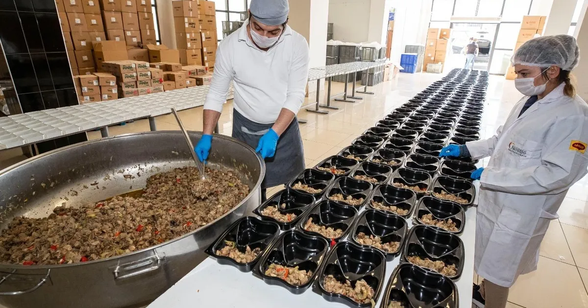 İzmir’de bereket hem sofralara, hem meydanlara yayılacak