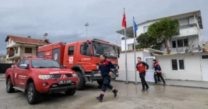 İzmir İtfaiyesi’nin 63’üncü istasyonu Şakran’da faaliyete başladı. Aliağa ile Çandarlı