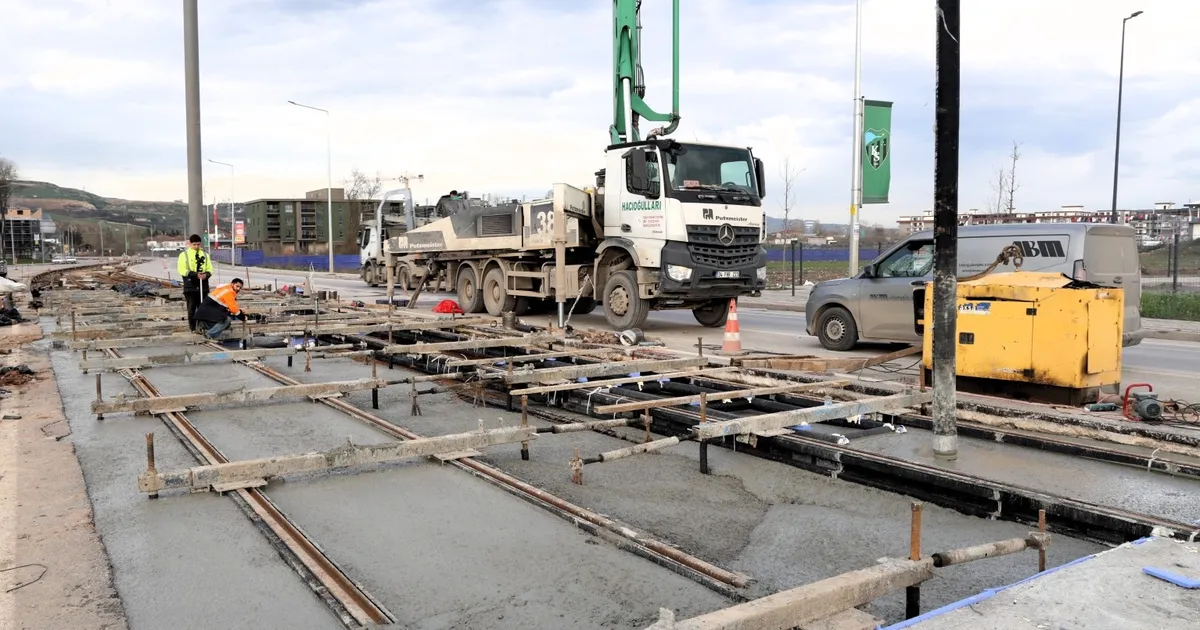 Kartepe Tramvay Hattı’nda durmak yok