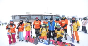 Kayseri Büyükşehir Belediyesi Spor A.Ş. tarafından gerçekleştirilen yetişkinler için kayak