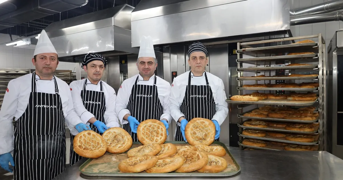 Kocaeli Halk Ekmek’te Ramazan pidesi 20 TL