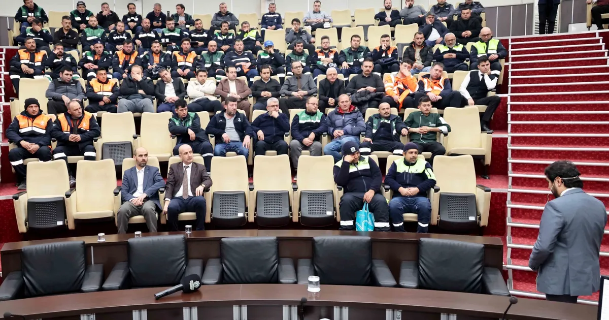 Konya Karatay Belediyesi’nde hizmet içi seminerlere devam