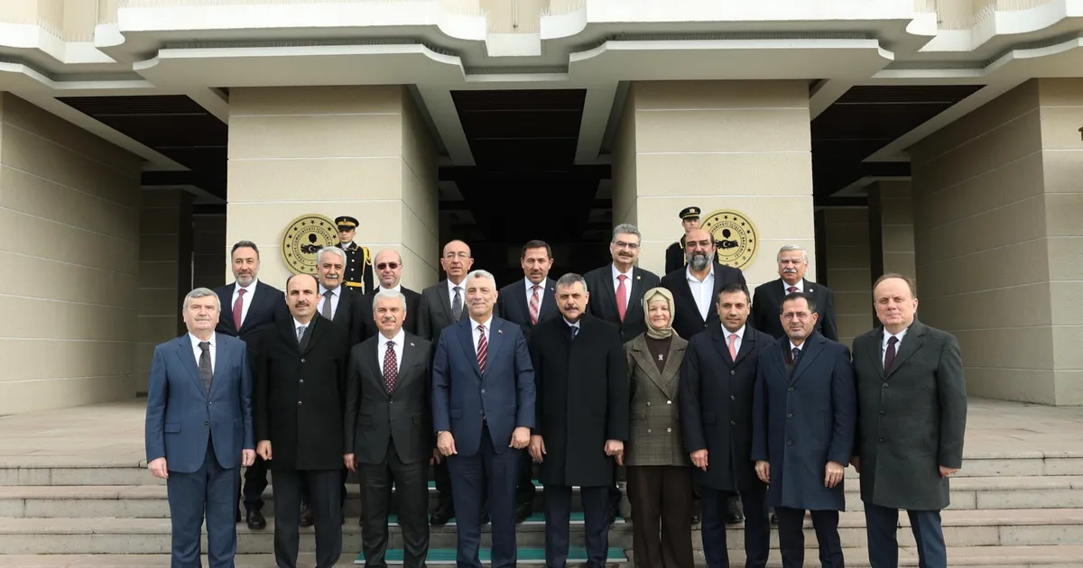 Konya protokolünden Bakan Çiftçi’ye ‘hayırlı olsun’ ziyareti