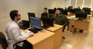 Konya Büyükşehir Belediyesi Meslek Edindirme Kursları (KOMEK), başvuruları alınarak eğitimlere