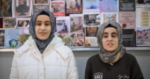 Malatya’da doğuştan görme engelli iki kız kardeş, Malatya Büyükşehir Belediyesi