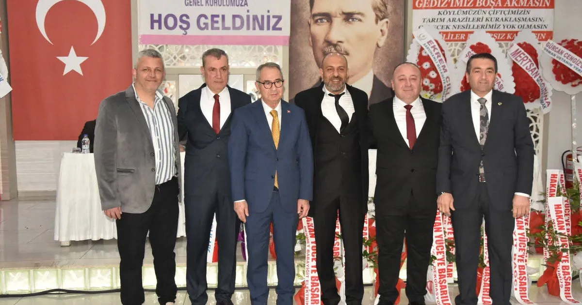 Manisa’nın Saruhanlı ilçesinde sosyal tesislerde gerçekleştirilen seçimli olağan genel kurulda